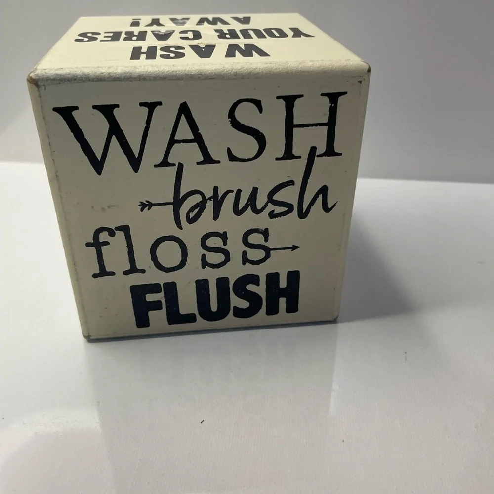 Sign Dice  Bathroom Block Cream and Black with sayings funny rare